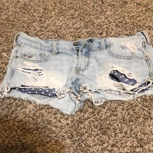 Hollister jean shorts size 5. Distressed look.